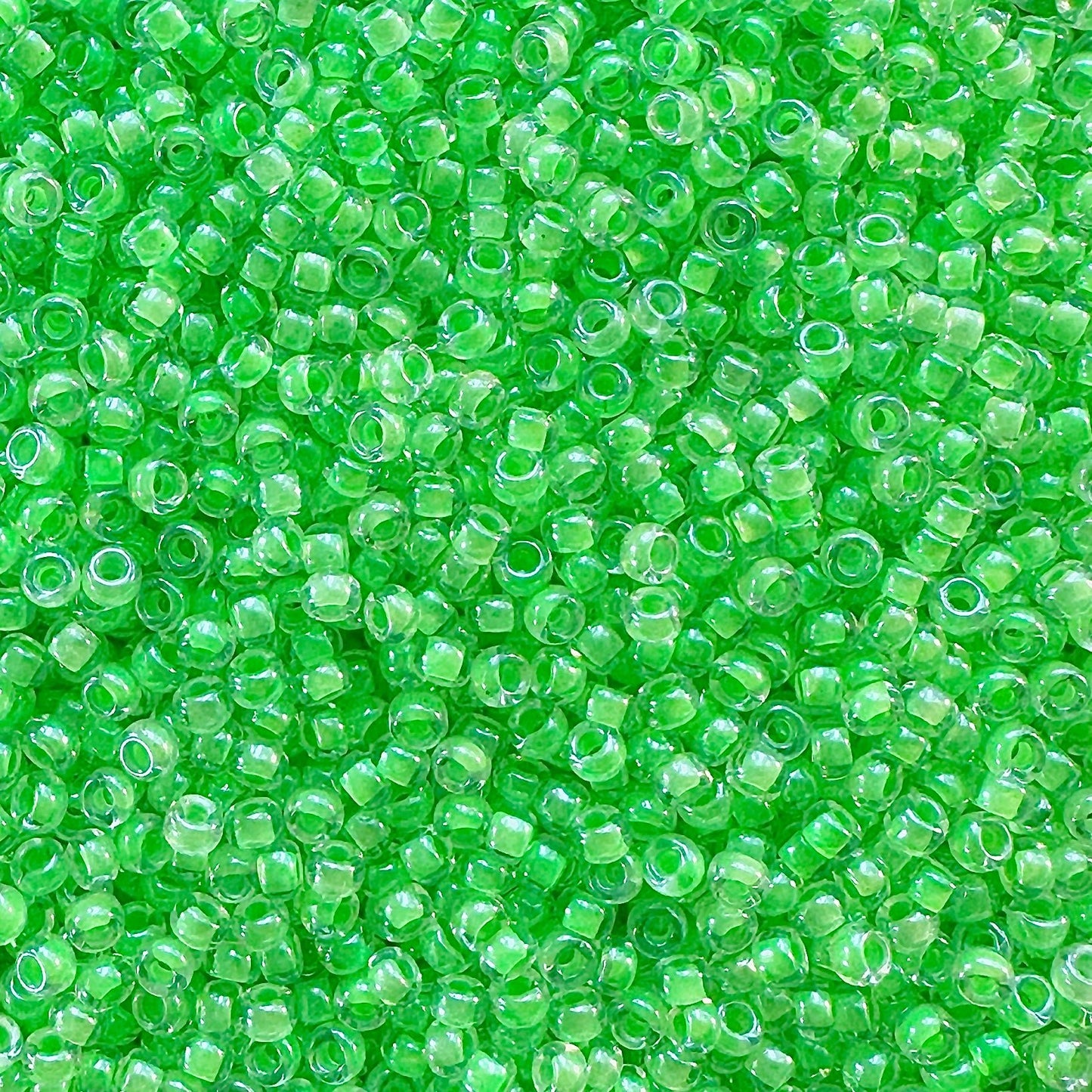 Miyuki 11 - 1120 Luminous Electric Green - The Bead Mix