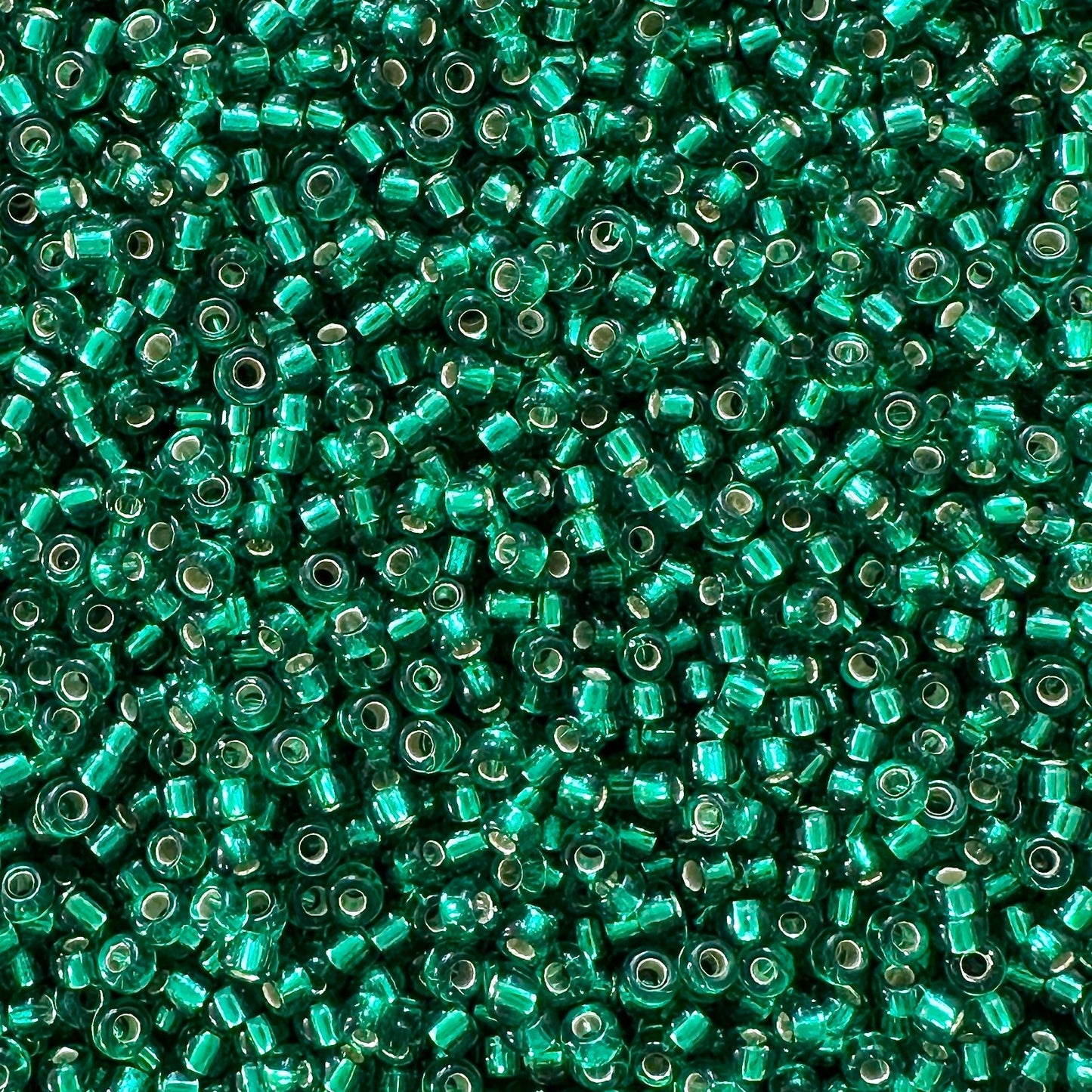 Miyuki 11 - 17 Silver Lined Emerald - The Bead Mix