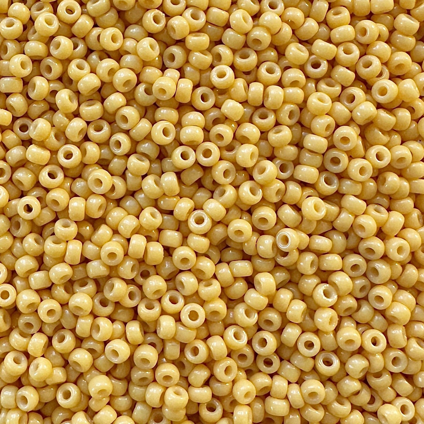 Miyuki 11 - 4452 Duracoat Opaque Dark Cream - The Bead Mix