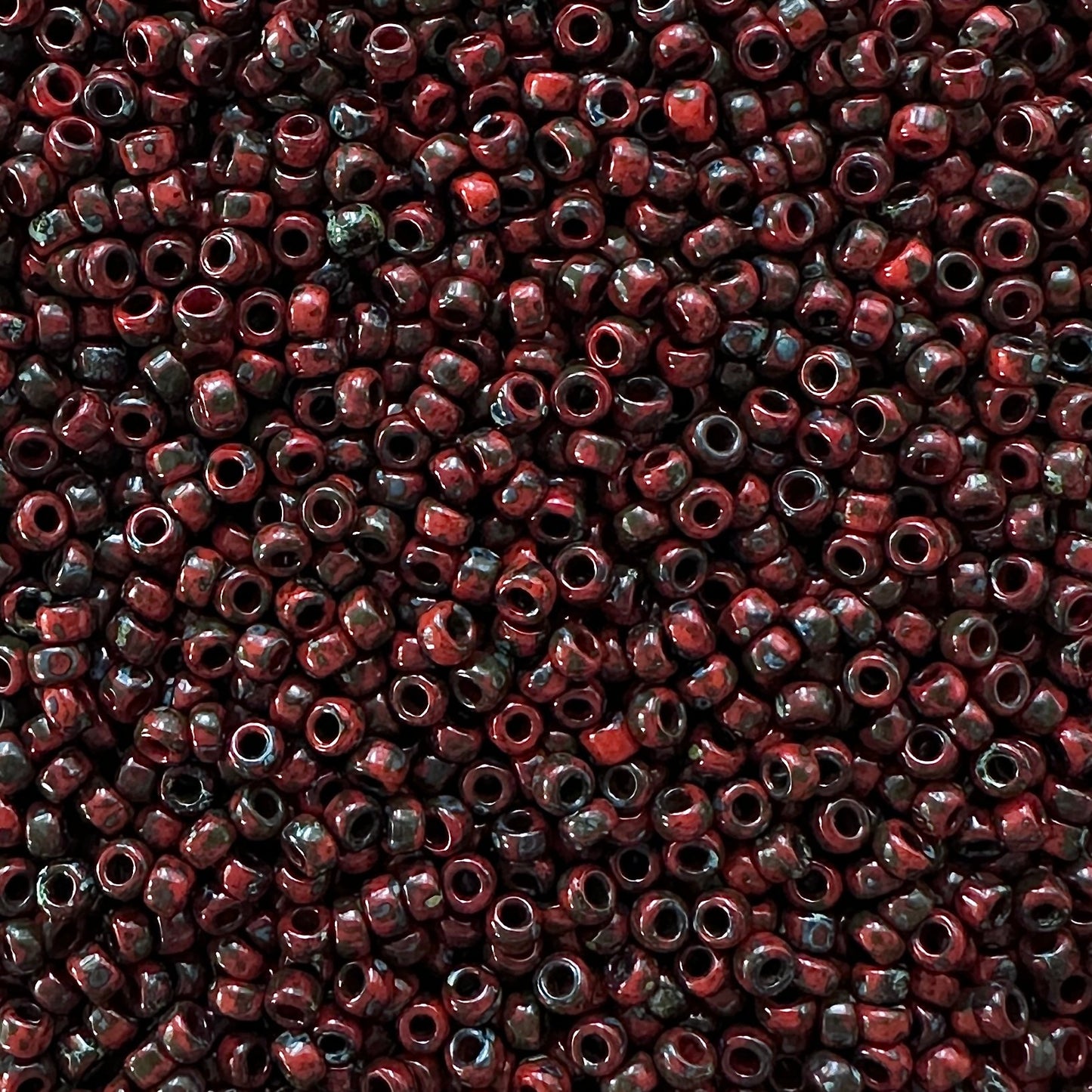Miyuki 11 - 4513 Red Picasso - The Bead Mix