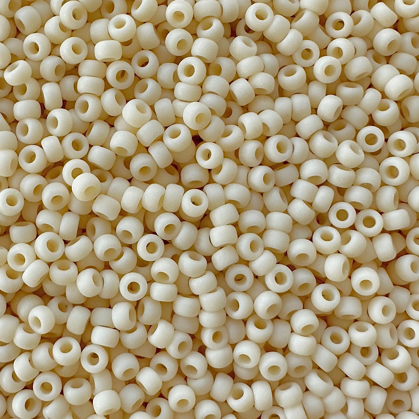 11-492F: Matte Dark Cream Miyuki 11/0 Seed Beads - The Bead Mix