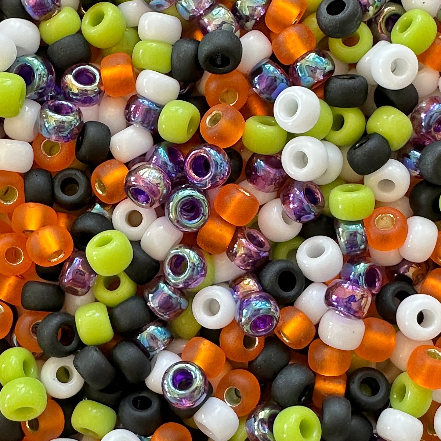 Halloween 6/0 Miyuki Seed Bead Mix - The Bead Mix
