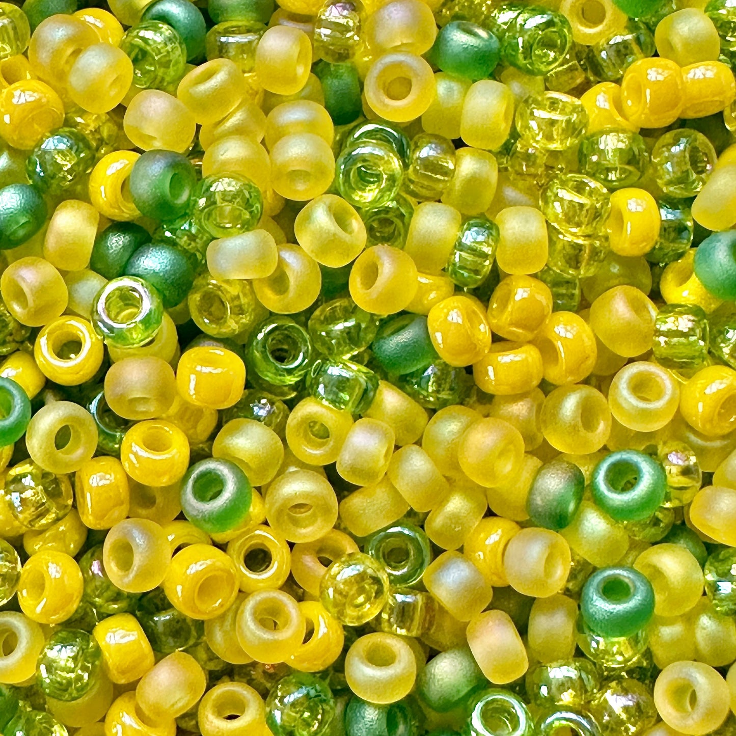 Lemon Lime 11/0 Miyuki Seed Bead Mix - The Bead Mix