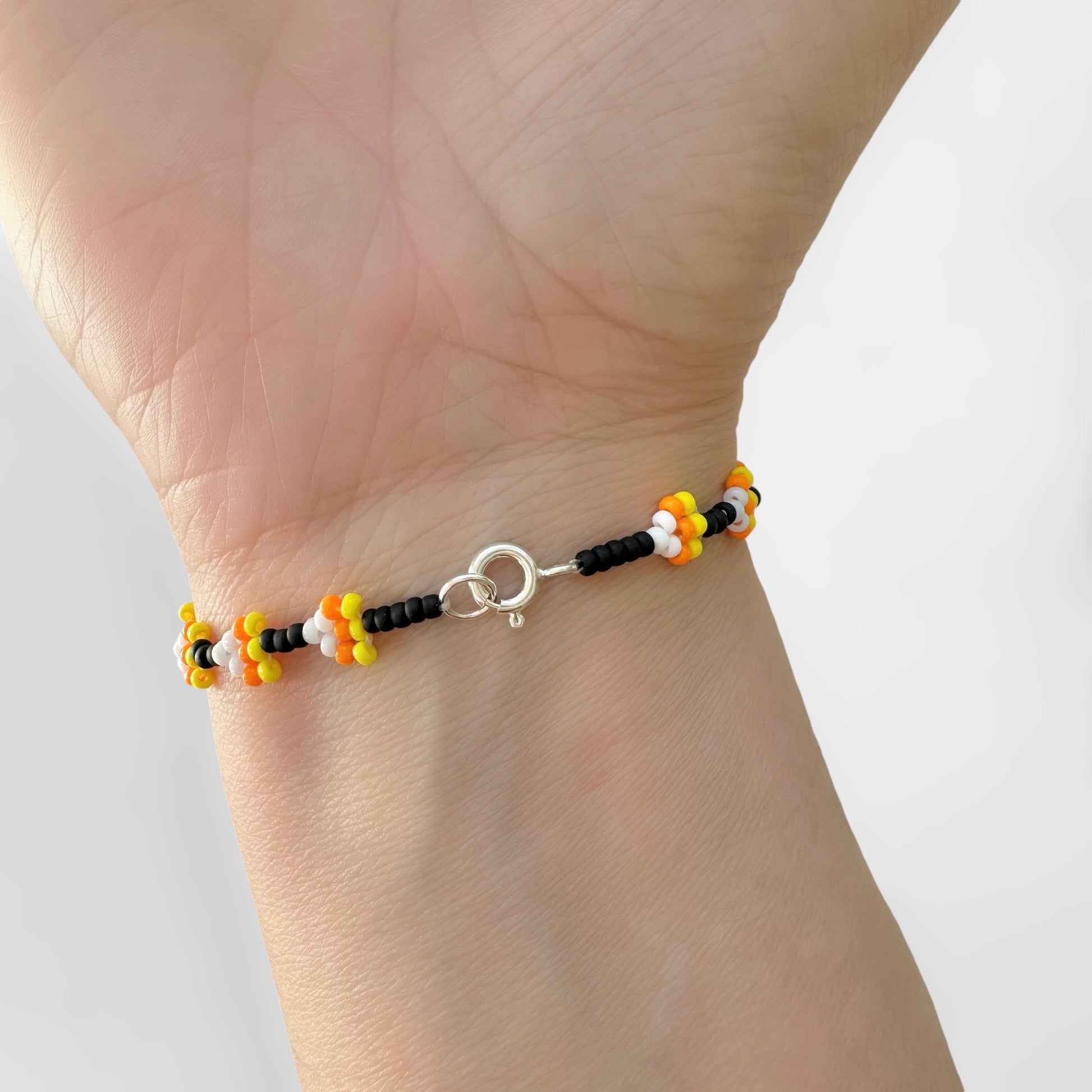 6mm Sterling Silver and Gold - Filled CLOSED Jump Rings - The Bead Mix