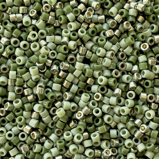 Fern 11/0 Miyuki Delica Bead Mix