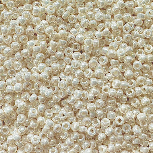 Miyuki 11-592 Opaque Ivory Luster