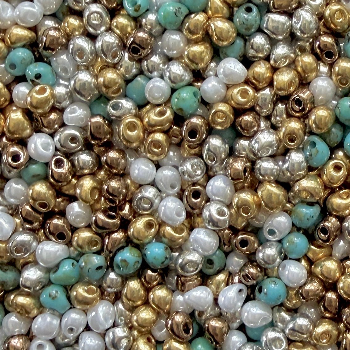 Cleopatra 11/0 Miyuki Drop Bead Mix (3.4mm) - The Bead Mix