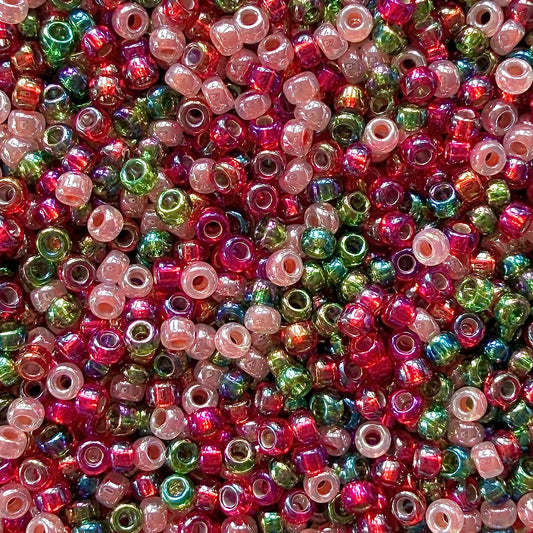 Deck the Halls 11/0 Miyuki Seed Bead Mix - The Bead Mix