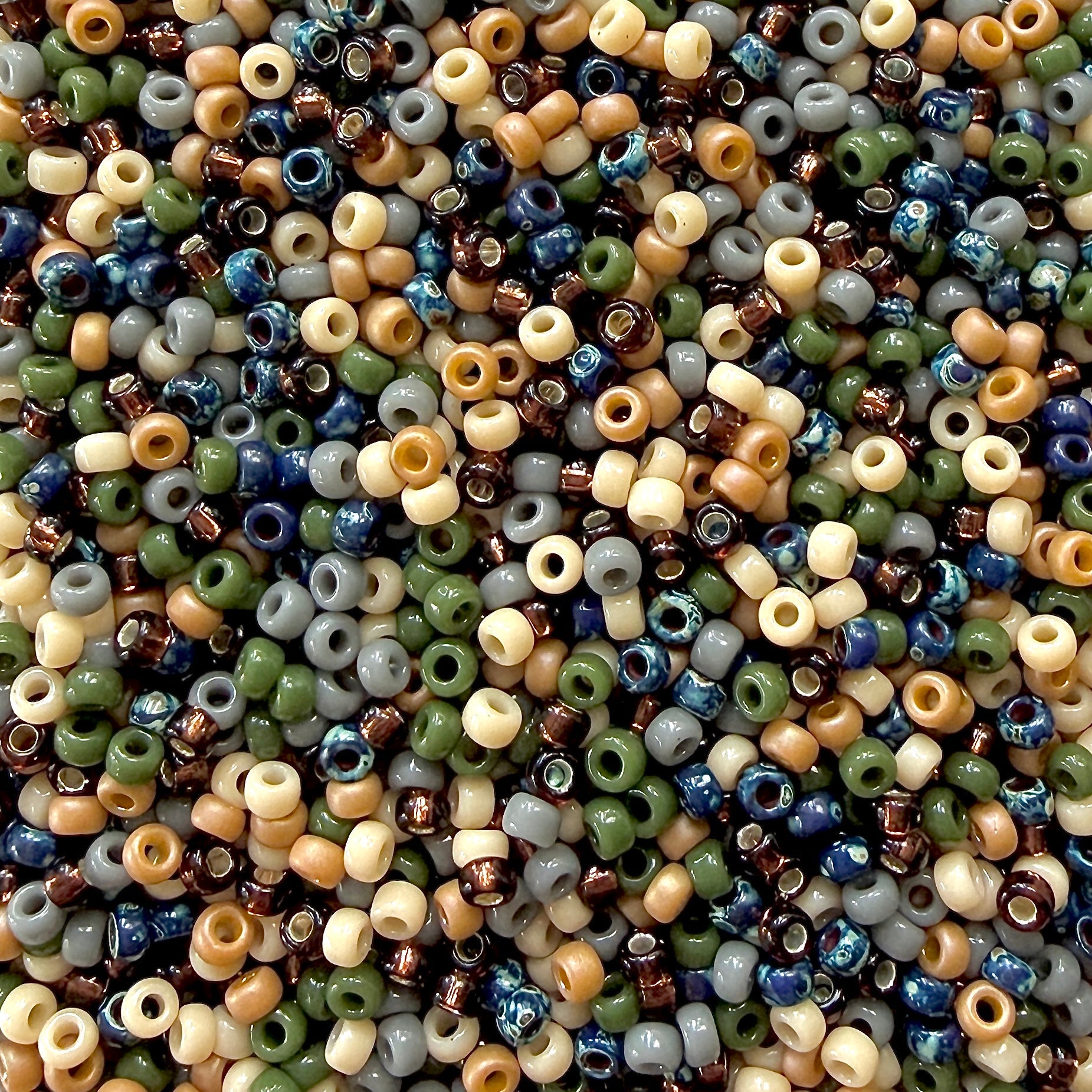 Grounded 11/0 Miyuki Seed Bead Mix - The Bead Mix