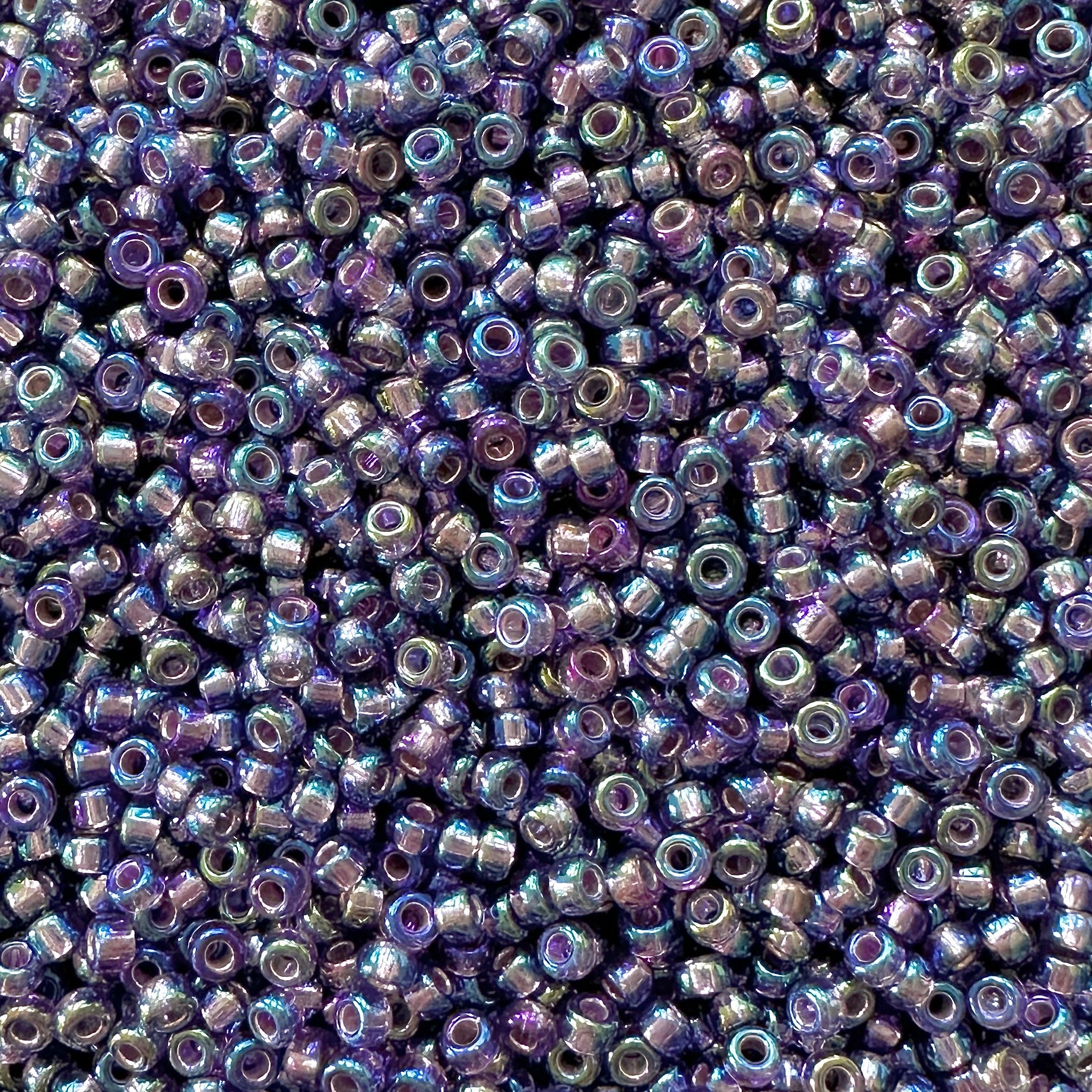 Miyuki 11 - 1024 Silver Lined Amethyst AB - The Bead Mix