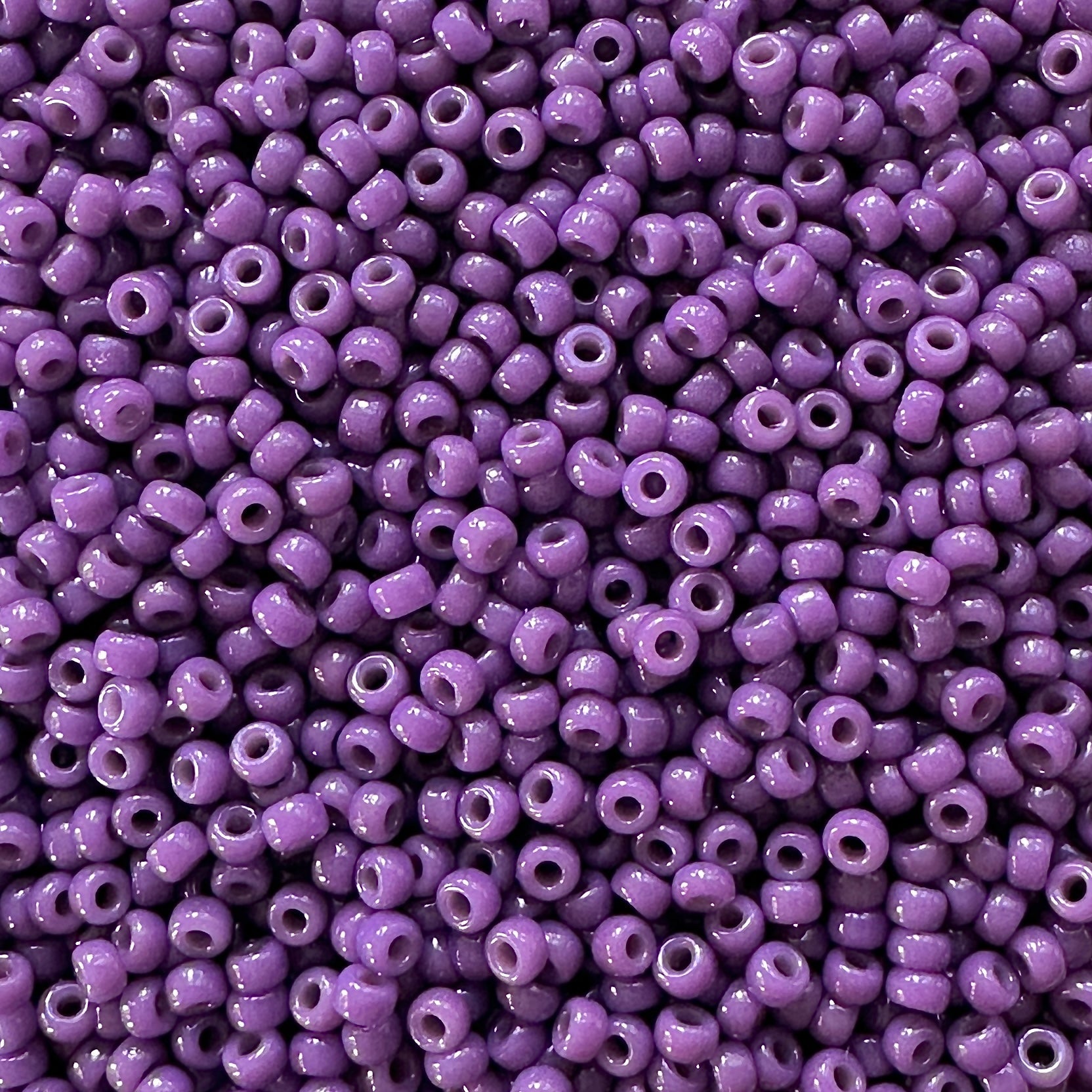 Miyuki 11 - 4490 Duracoat Opaque Grape - The Bead Mix