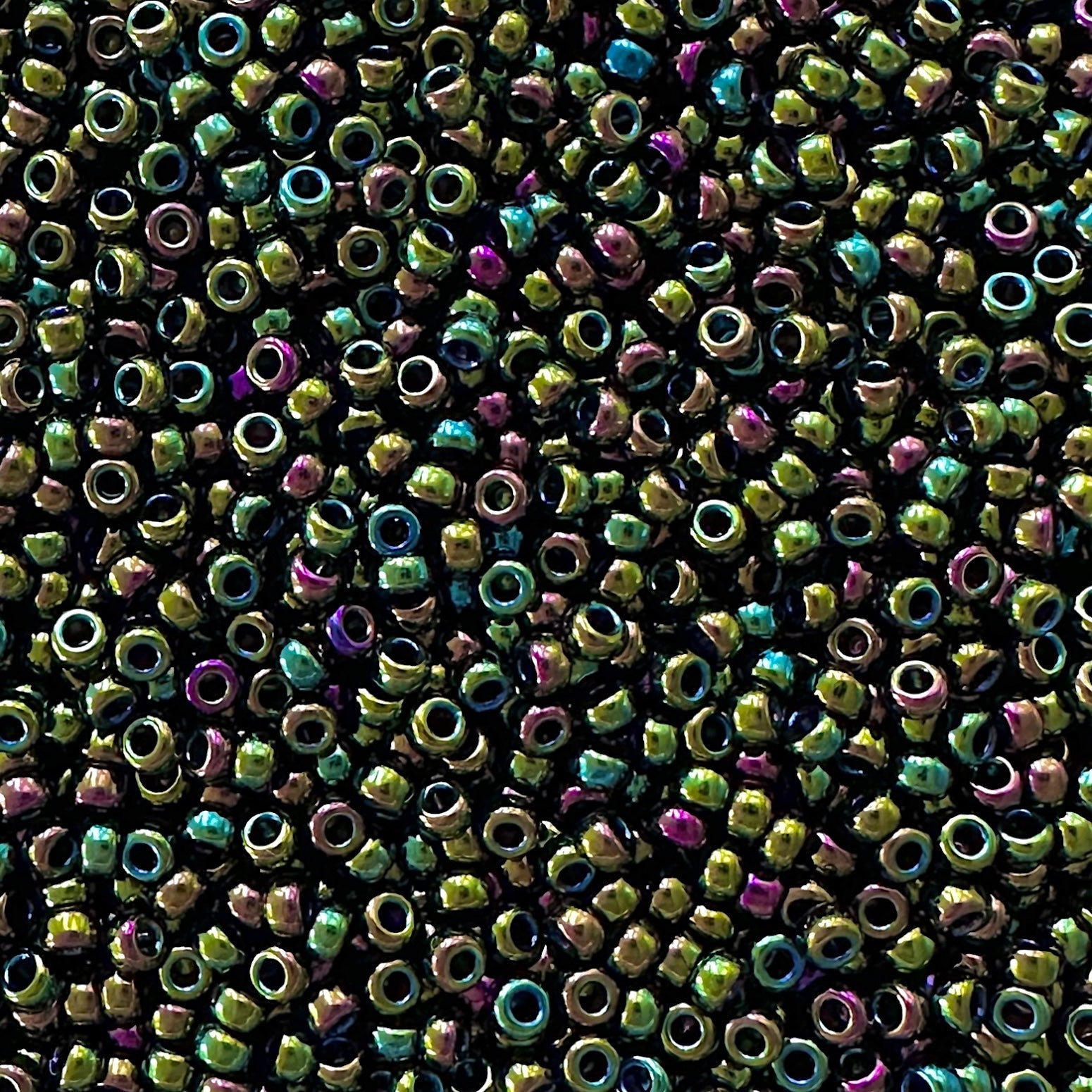 Miyuki 11 - 453 Metallic Green Iris - The Bead Mix