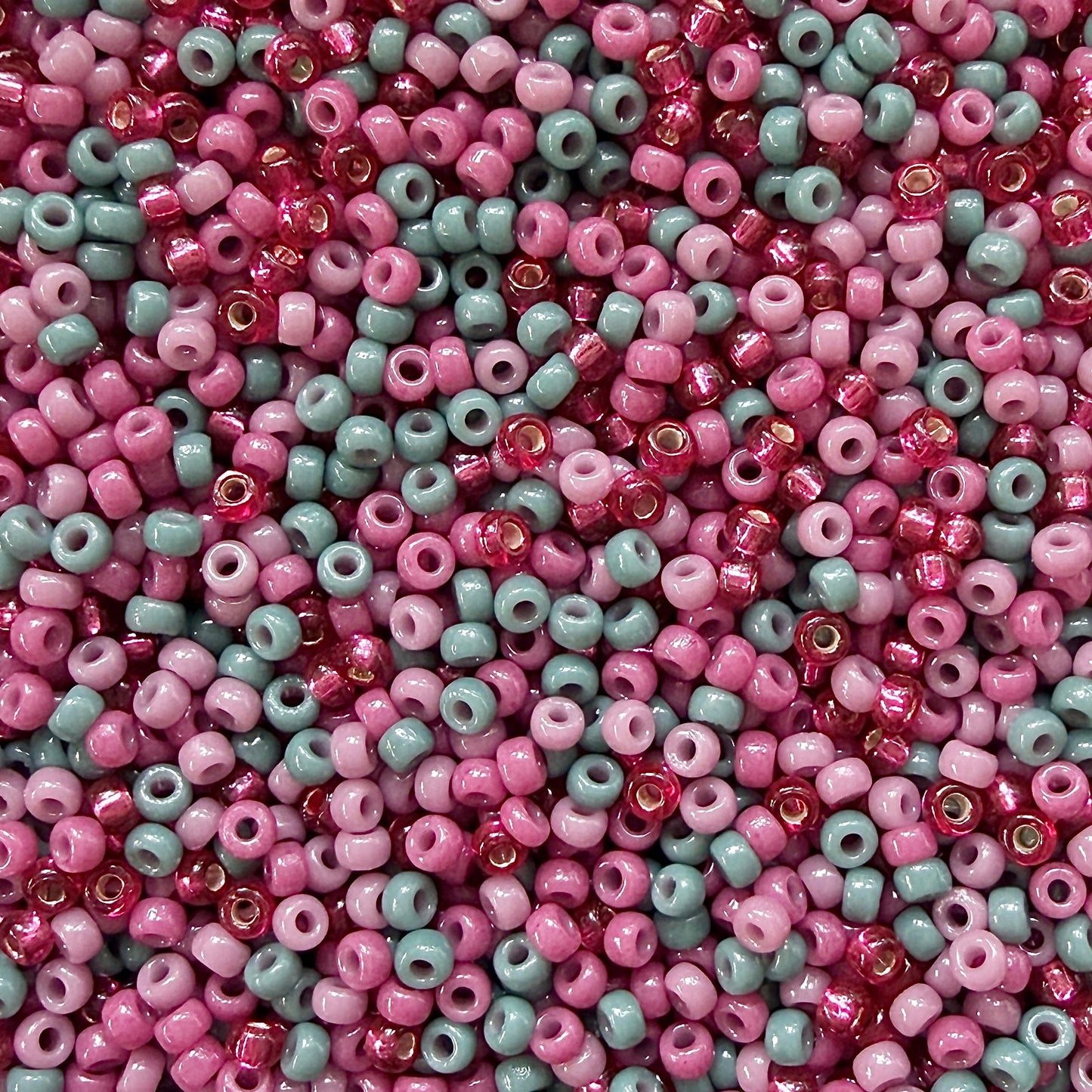 Mulberry 11/0 Miyuki Seed Bead Mix - The Bead Mix