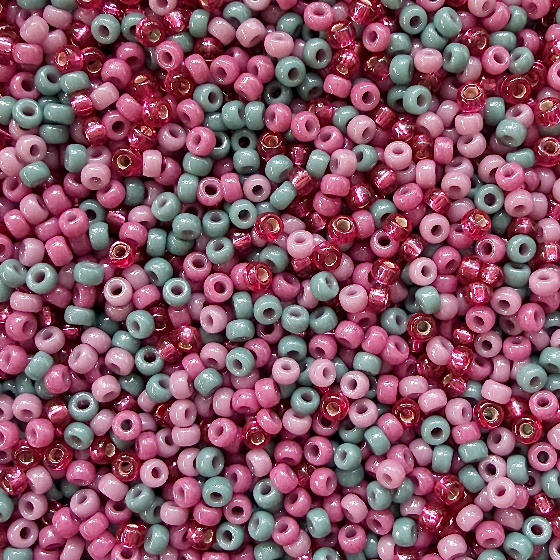 Mulberry 11/0 Miyuki Seed Bead Mix - The Bead Mix