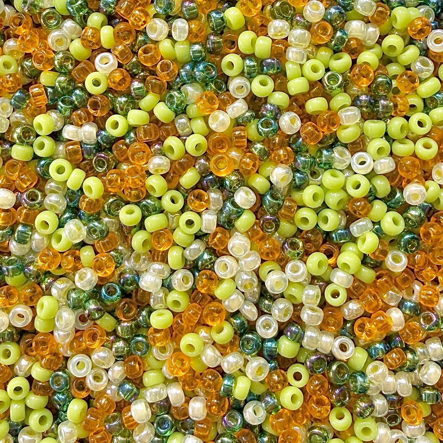Orange Blossoms 11/0 Miyuki Seed Bead Mix - The Bead Mix