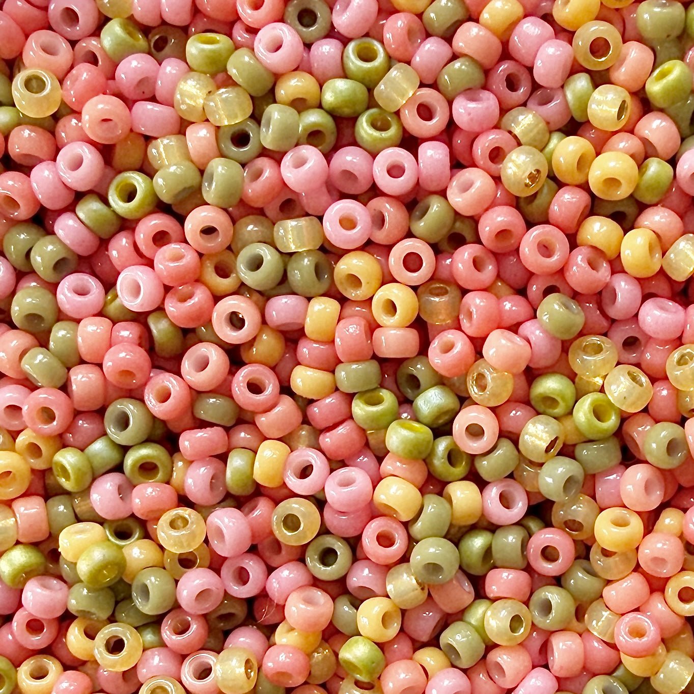 Peach Parfait 11/0 Miyuki Seed Bead Mix - The Bead Mix