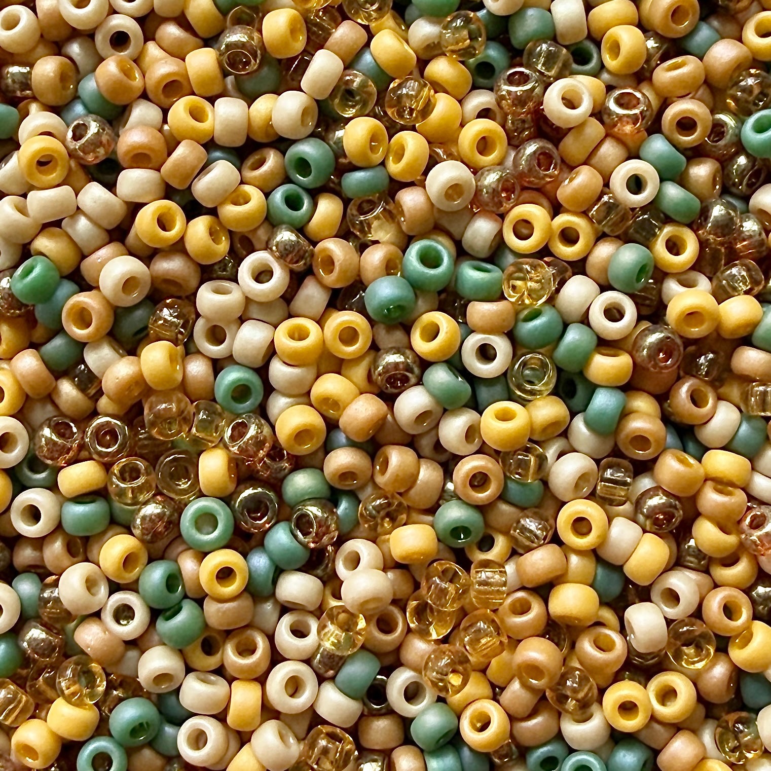 Pineapple 11/0 Miyuki Seed Bead Mix - The Bead Mix