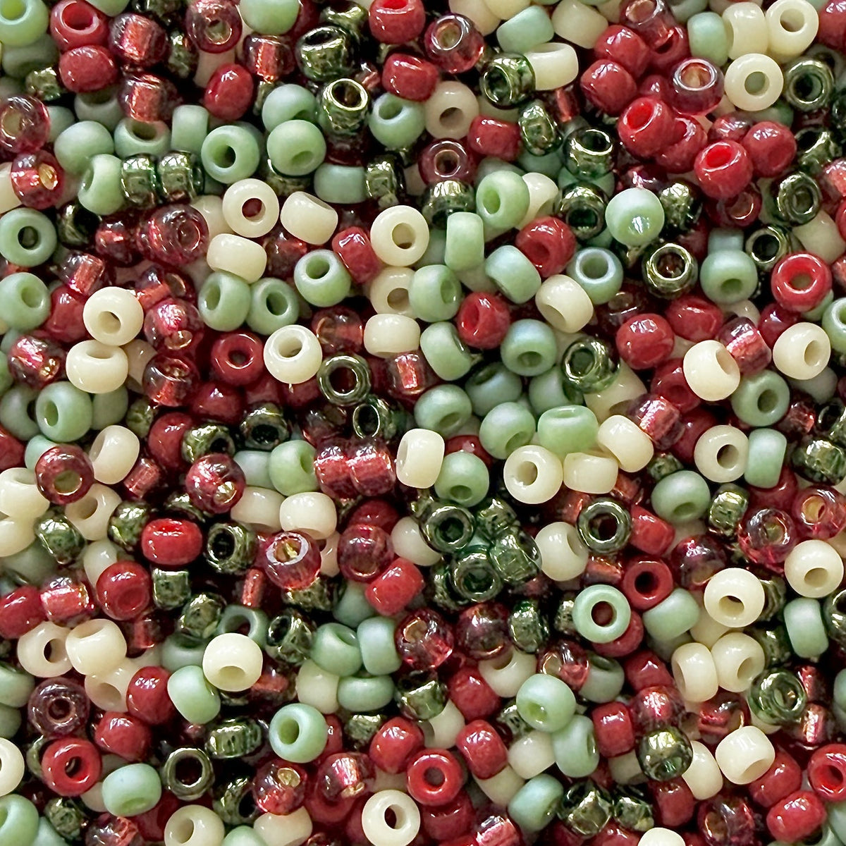 Winter Berries Miyuki Bead Color Palette - The Bead Mix