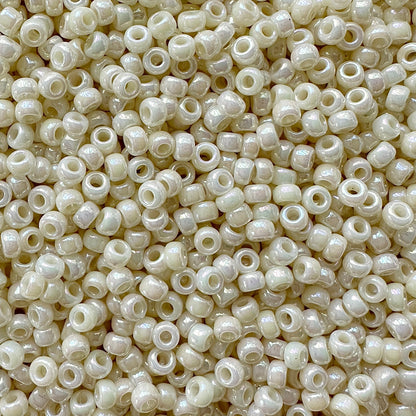 11-486: Ivory Pearl Ceylon AB Miyuki 11/0 Seed Beads - The Bead Mix