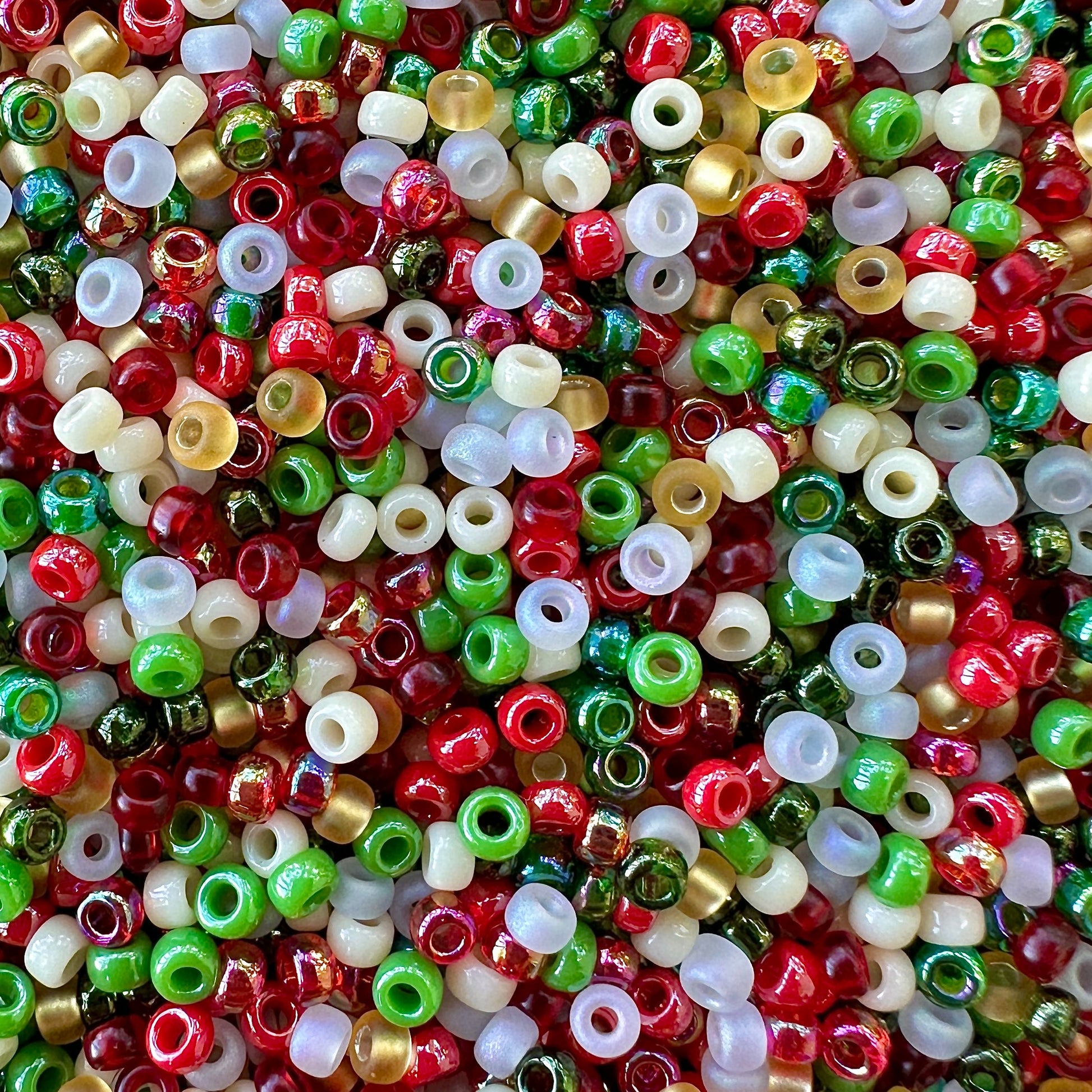 Vintage Christmas 11/0 Miyuki Seed Bead Mix - The Bead Mix